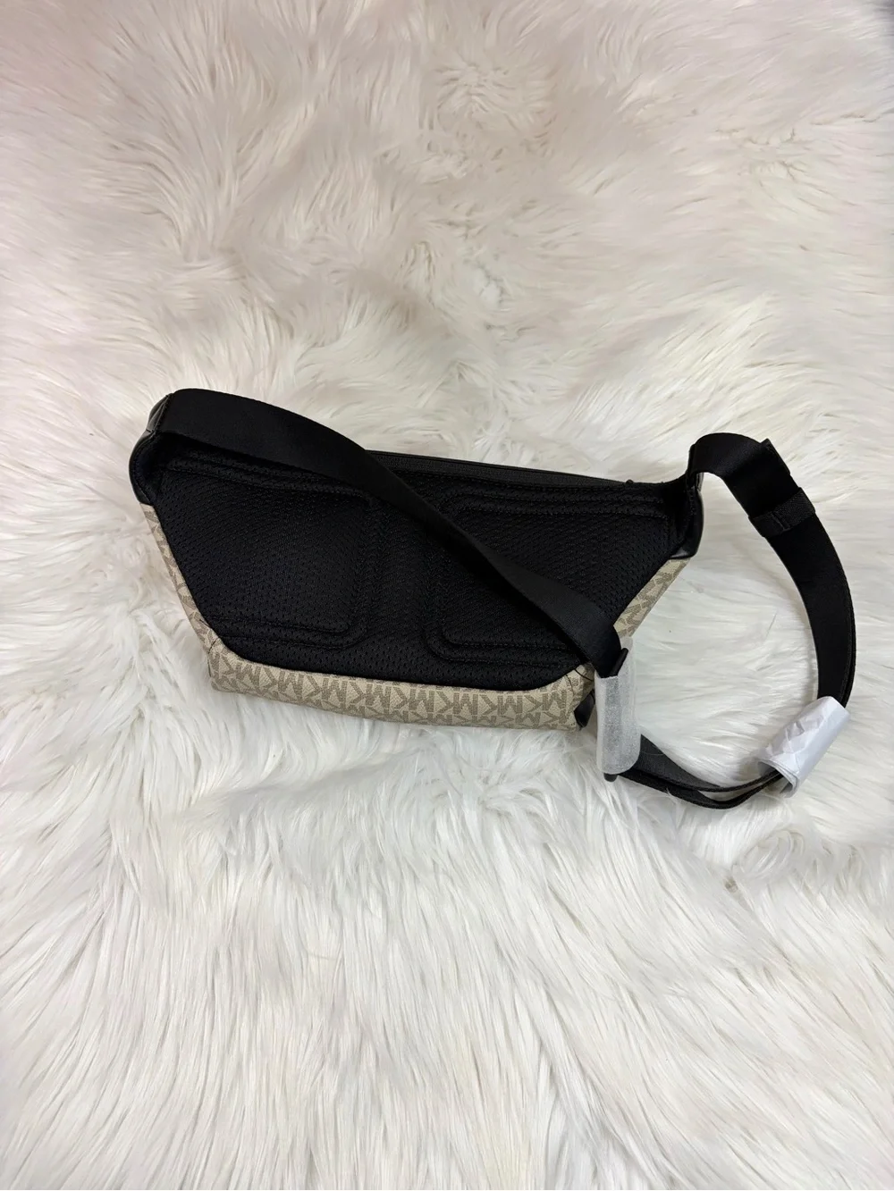 Michael Kors Beige Fanny Pack✨Brand New